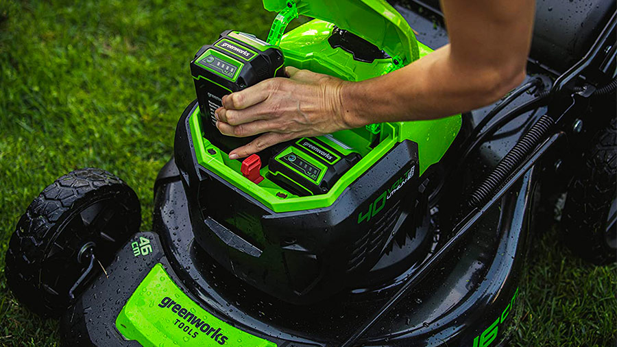 tondeuse à gazon sans fil autotractée GD40LM46SP Greenworks